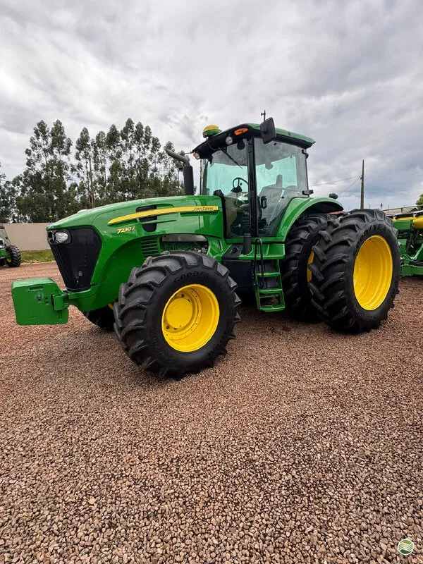 JOHN DEERE 7230J 2020/2020